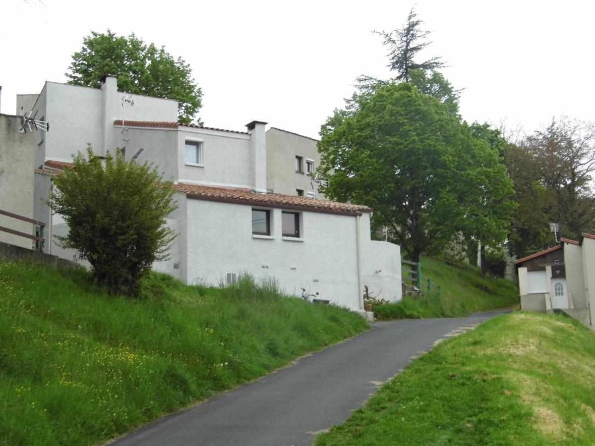 Villa Joli Petit T2 Calme Au Bord De Leau Vieille-Brioude Exterior foto